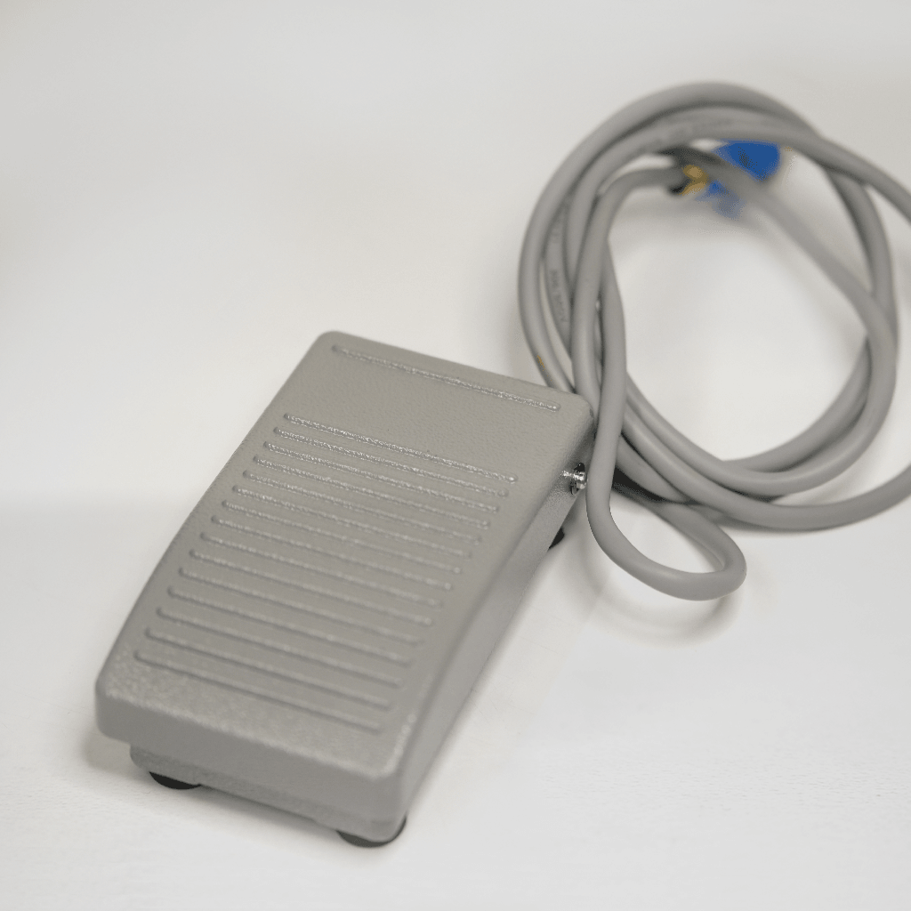 Analogue Footswitch - Ecuri Cosmetics