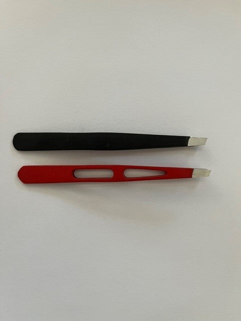 Tweezers